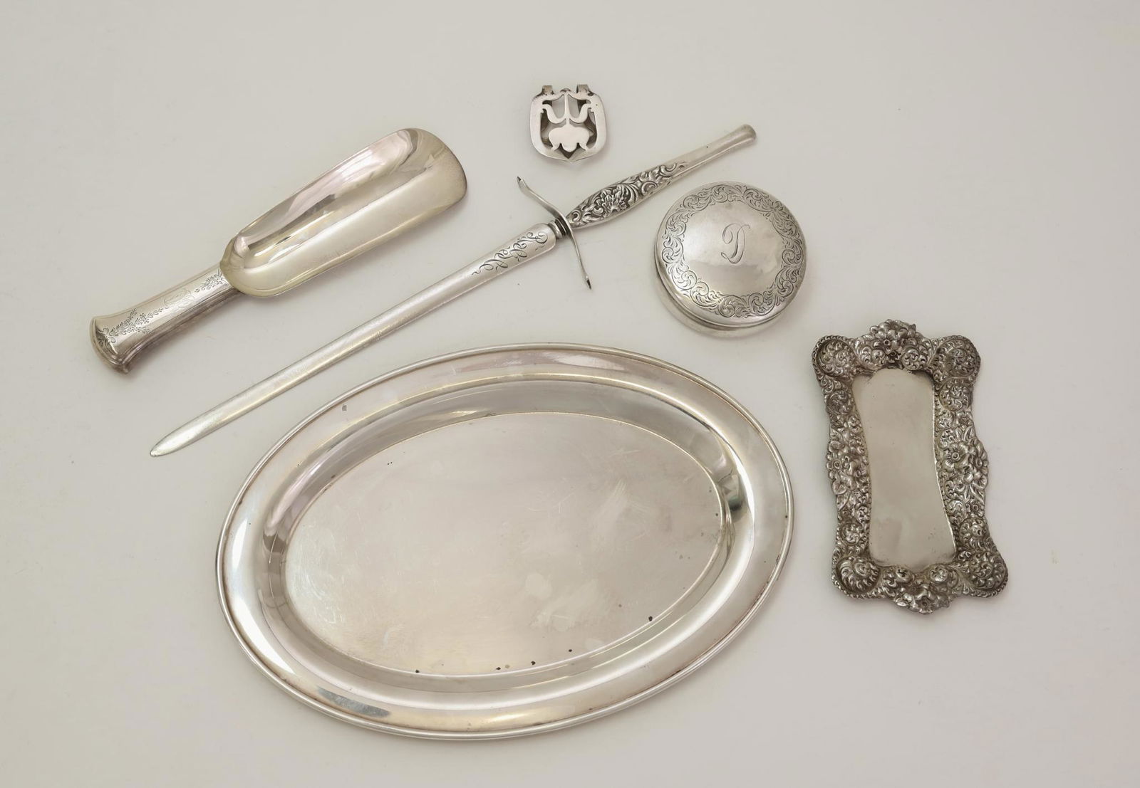 Sterling Silver Vanity Accessories (1 of 20)