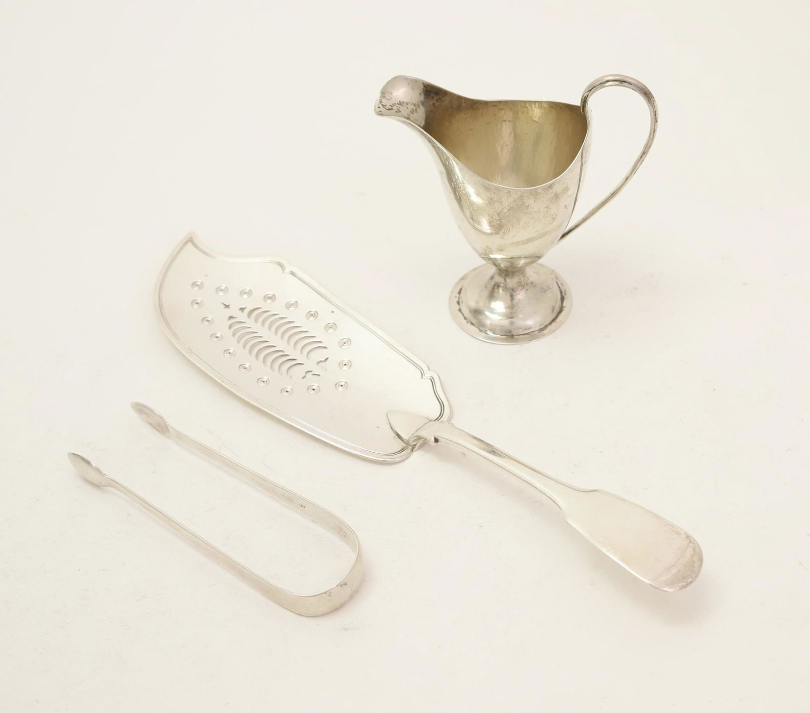Georgian Sterling Silver Tablewares (1 of 12)