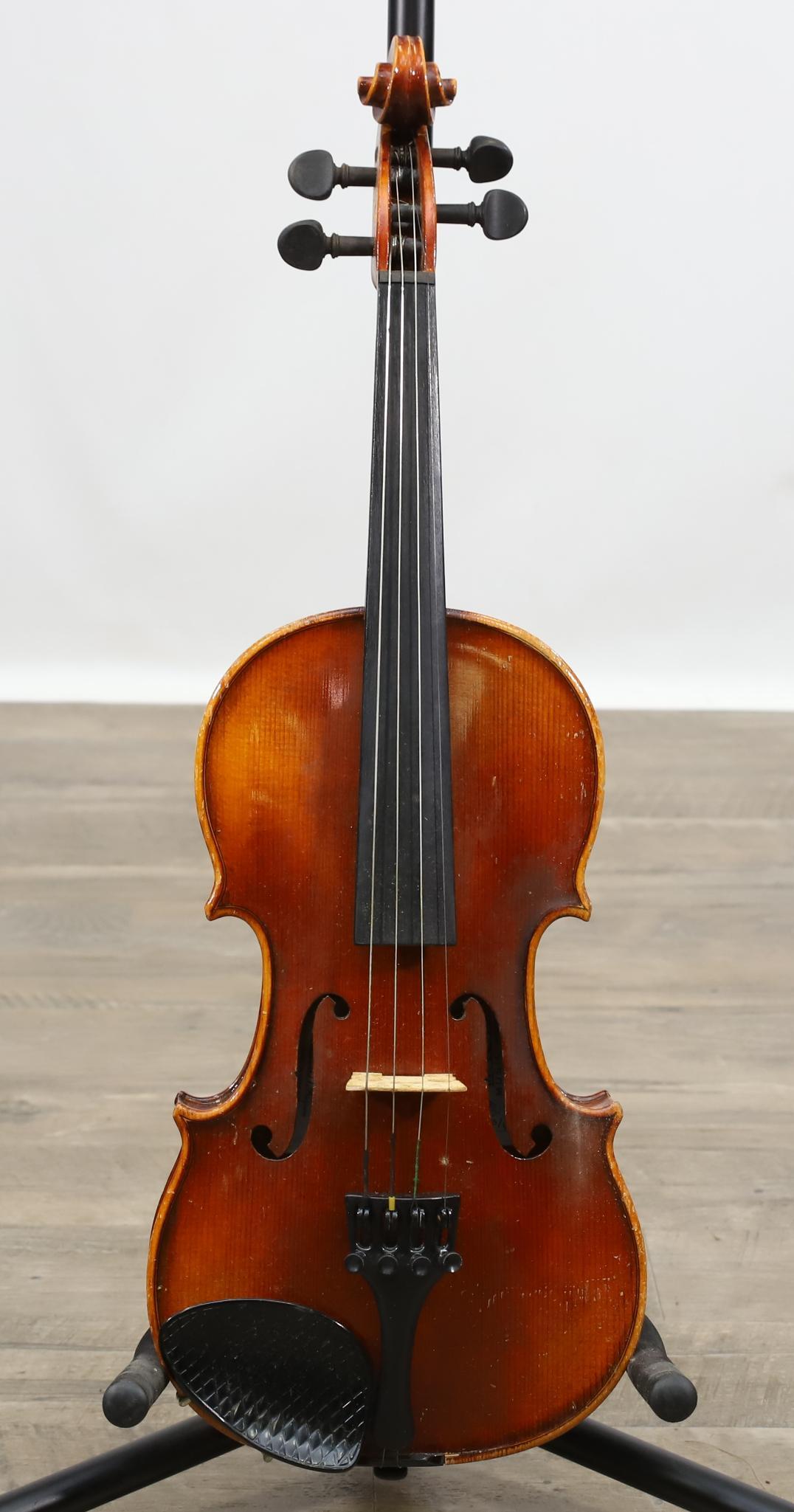 Violin and Bow (1 of 13)