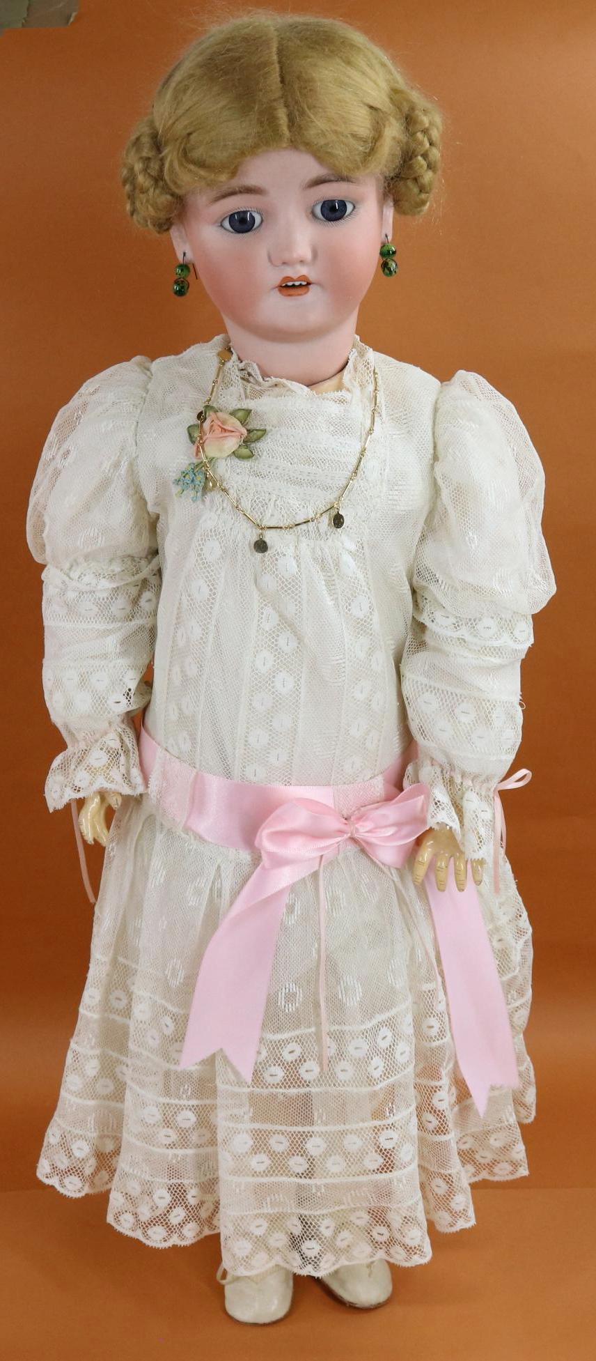 ANTIQUE GERMAN BISQUE HEAD DOLL. (1 of 9)