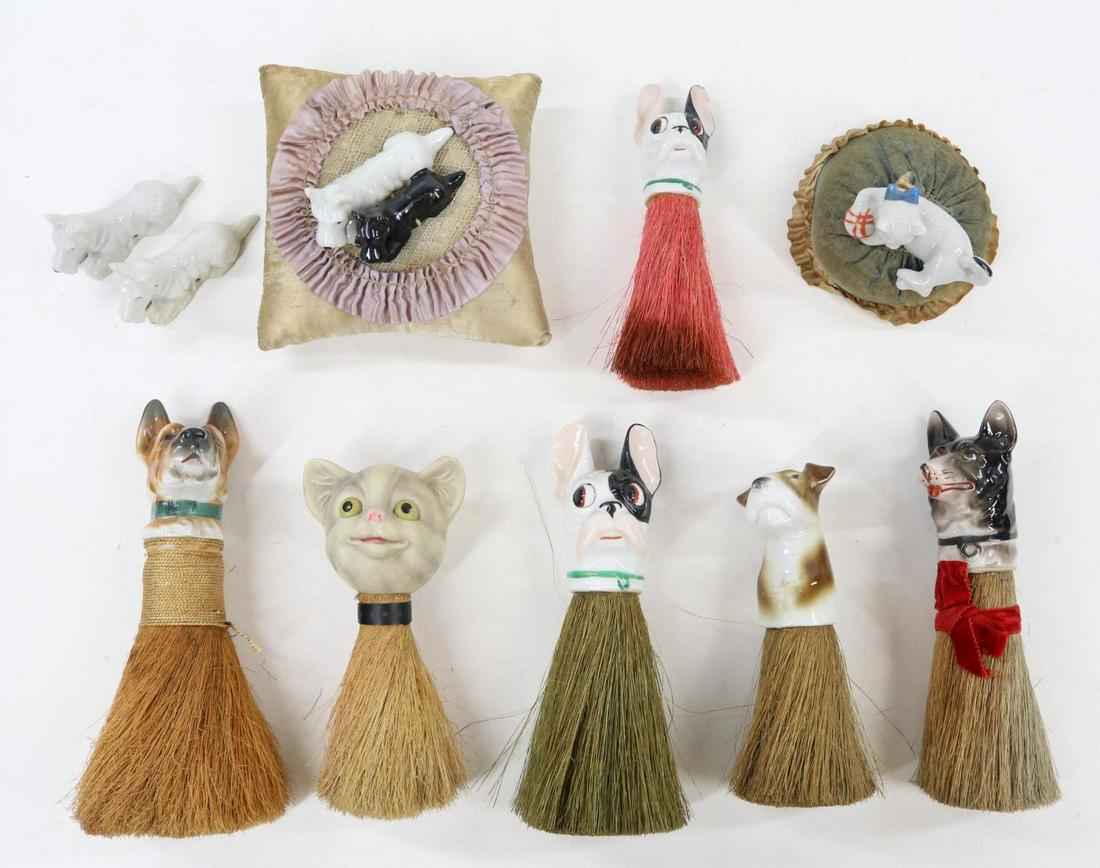 LOT OF HOLIDAY/NOVELTIES. (1 of 11)