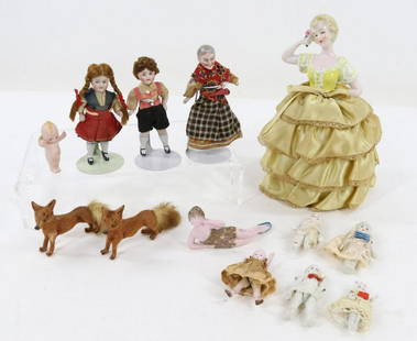 Antique Miniature Dolls / All-Bisque Dolls - Historical and Circus Figures  - Ref P464