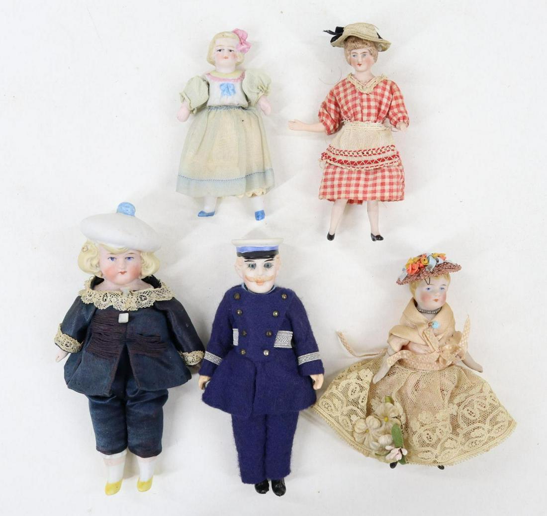 LOT OF MINIATURES/DOLLS. (1 of 8)