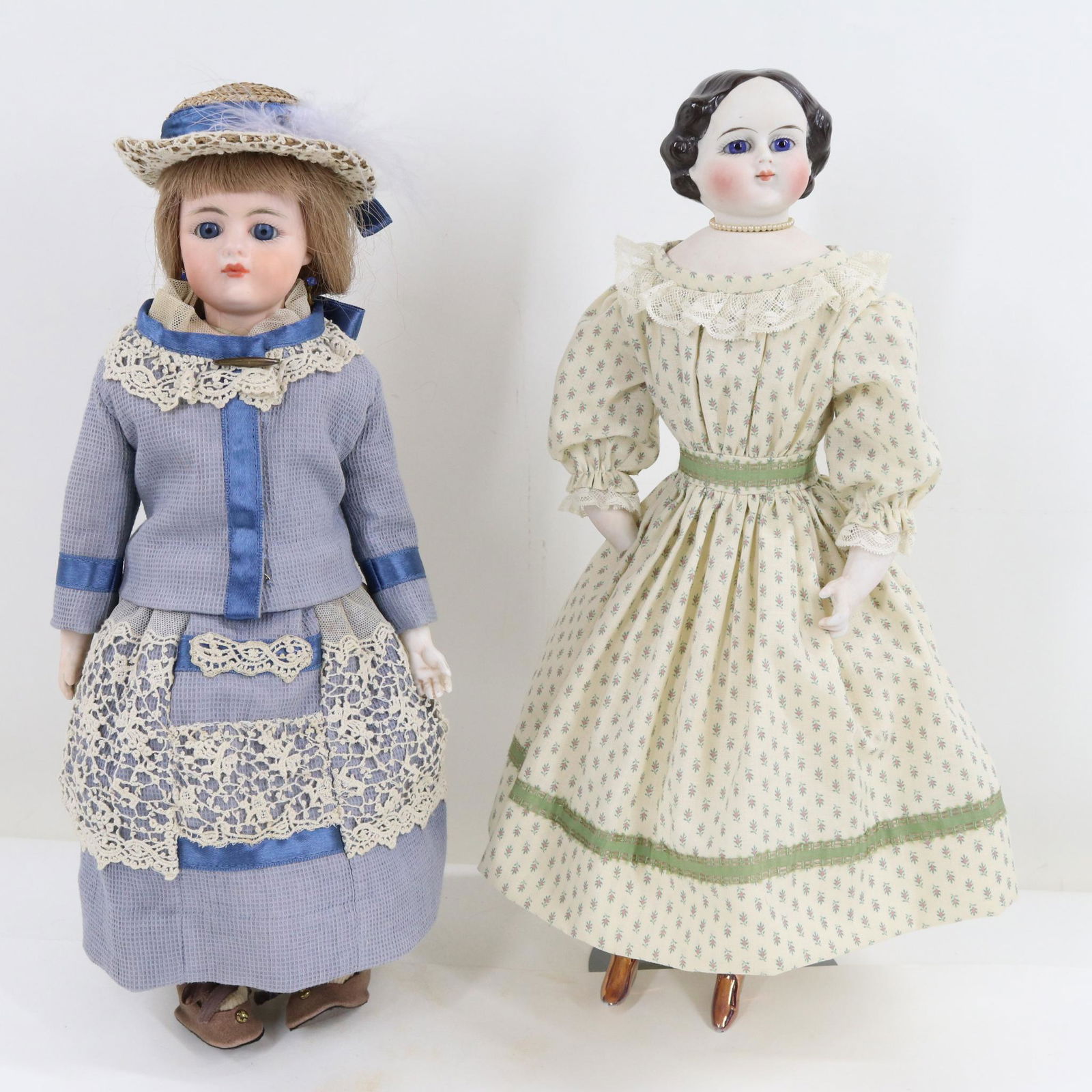 ANTIQUE BISQUE DOLL(S). (1 of 13)
