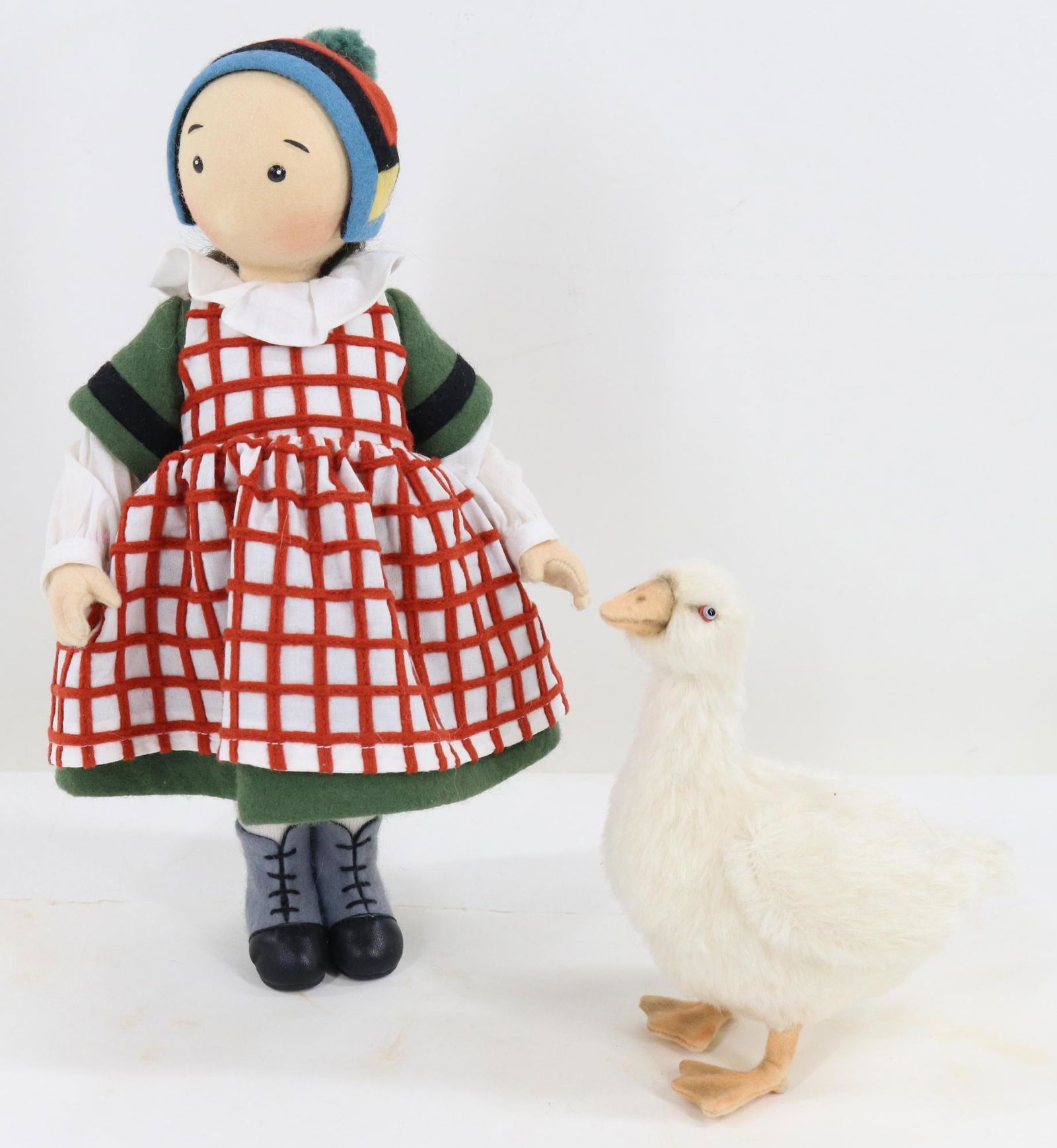 LOT OF R. JOHN WRIGHT.: Lot. 11 1/2" MINT "Becassine" Doll 164/400. Doll is tagged but has NO BOX. Also, Marked 6" Goose that goes with her.
