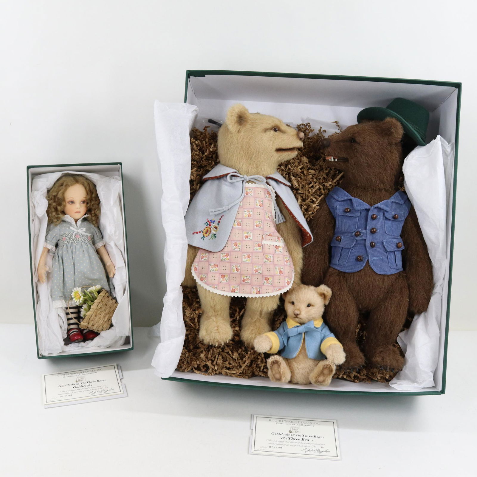 LOT OF R. JOHN WRIGHT.: MIB 2008 Complete set of "Goldilocks & The Three Bears". 12" "Goldilocks" 46/350. "The Three Bears" 46/350.
