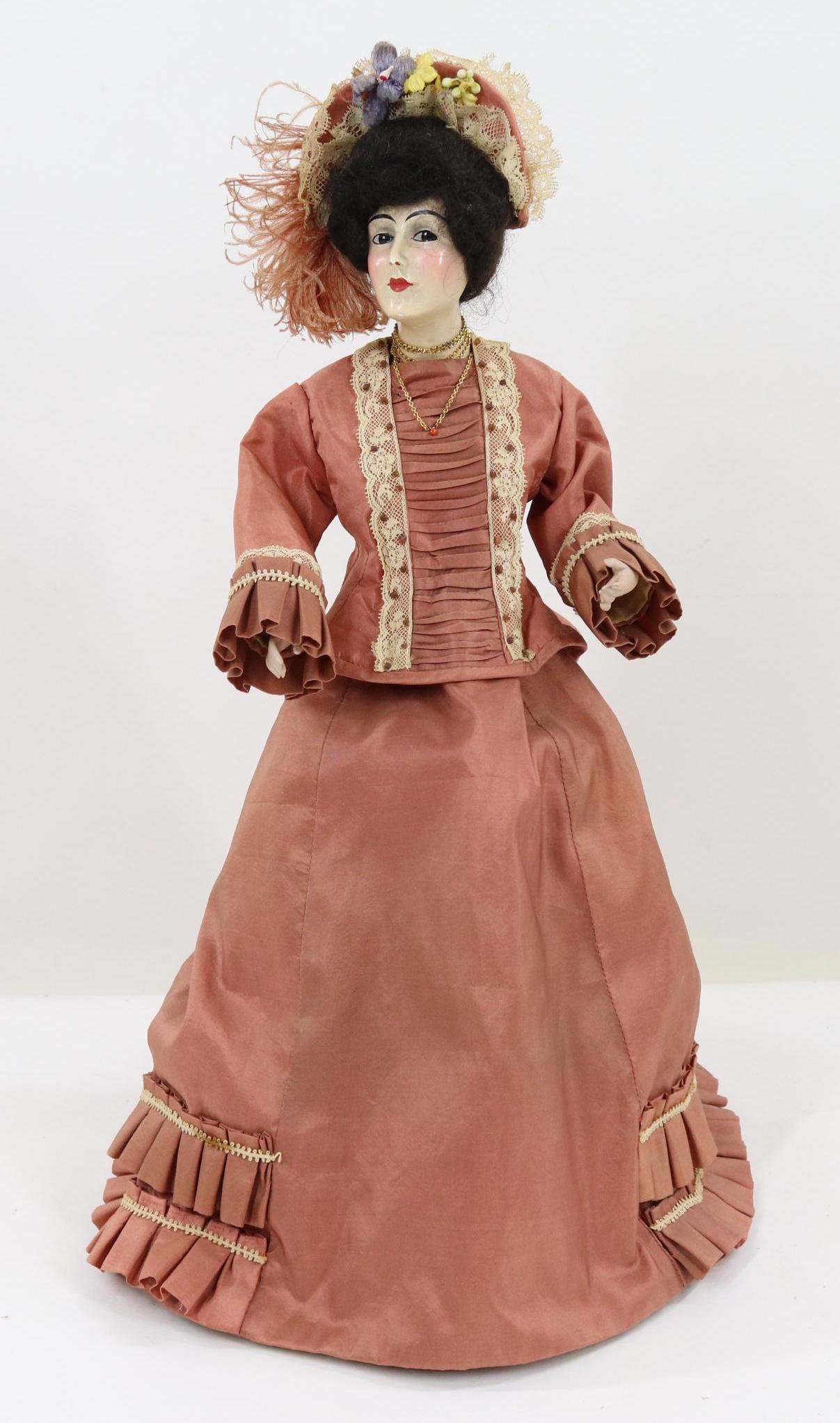 LOT OF HOLIDAY/NOVELTIES. (1 of 8)