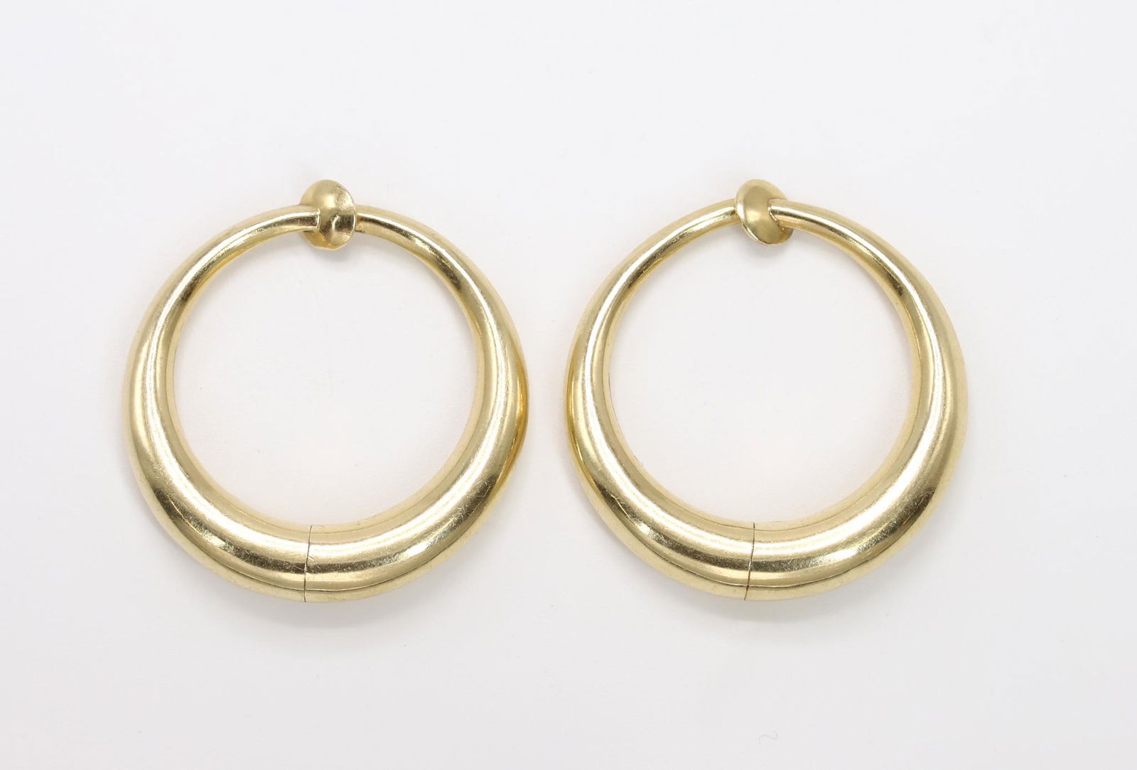 14KY Gold Hoop Earrings (1 of 4)