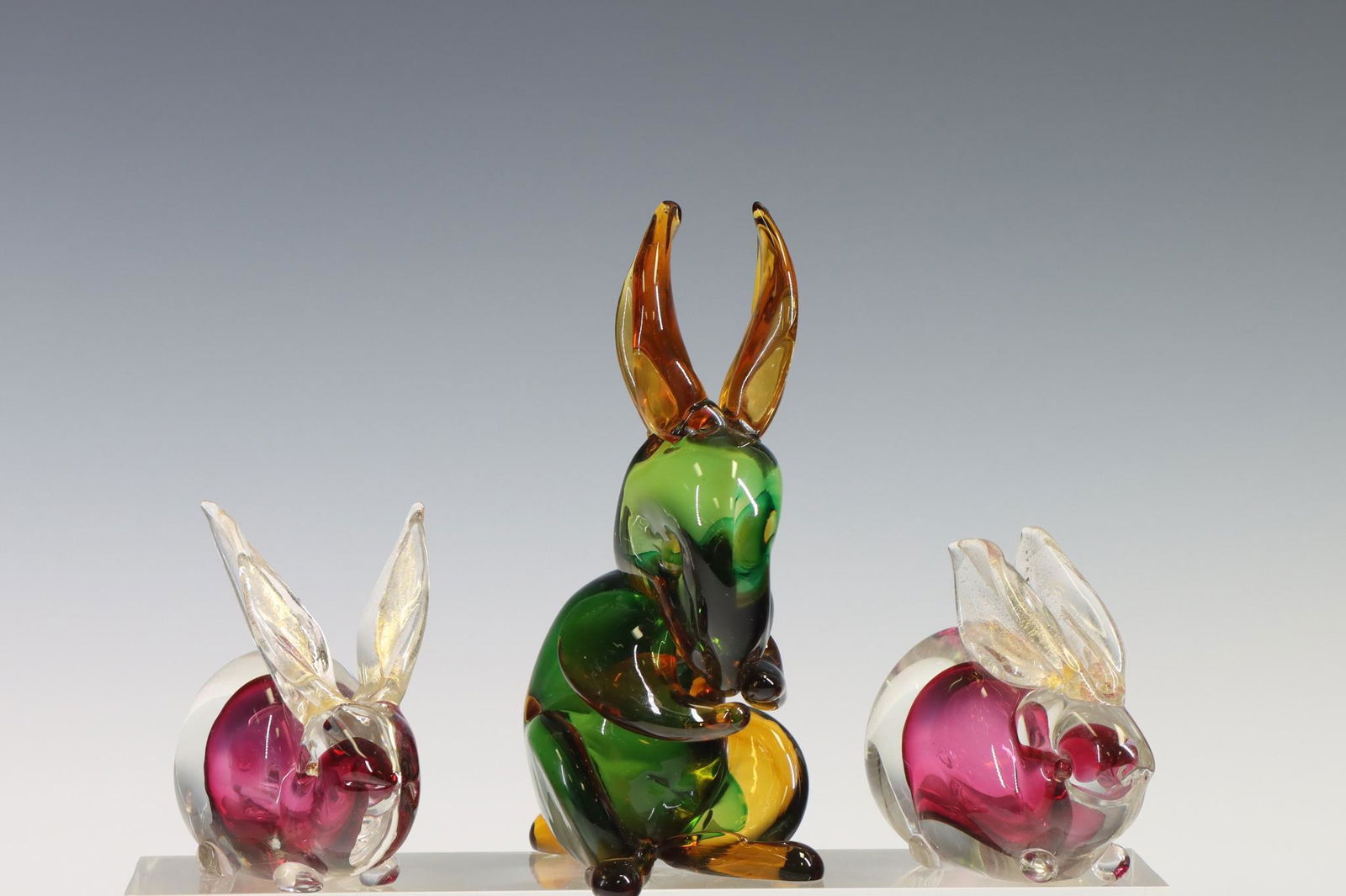 Murano Art Glass Rabbits (1 of 7)