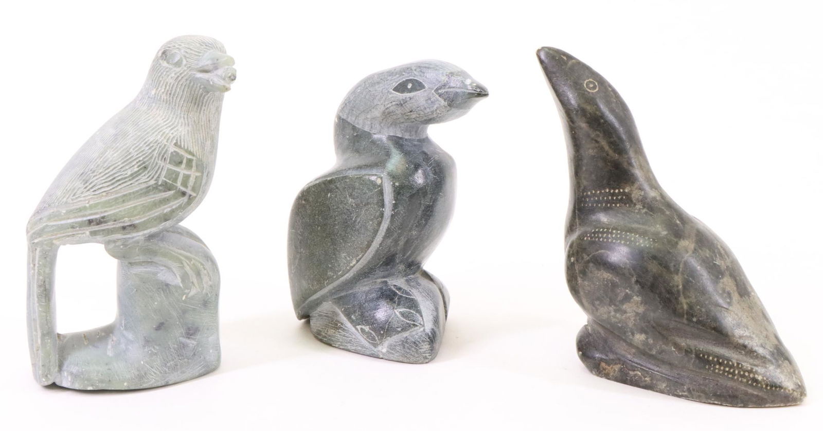 Inuit Carvings of Birds (1 of 9)