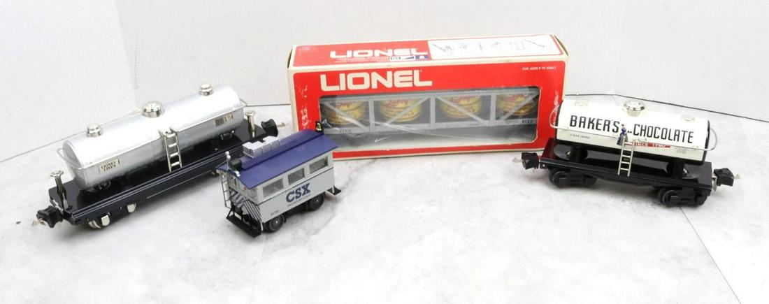 Lionel Trains Prewar and Postwar Cars (1 of 11)