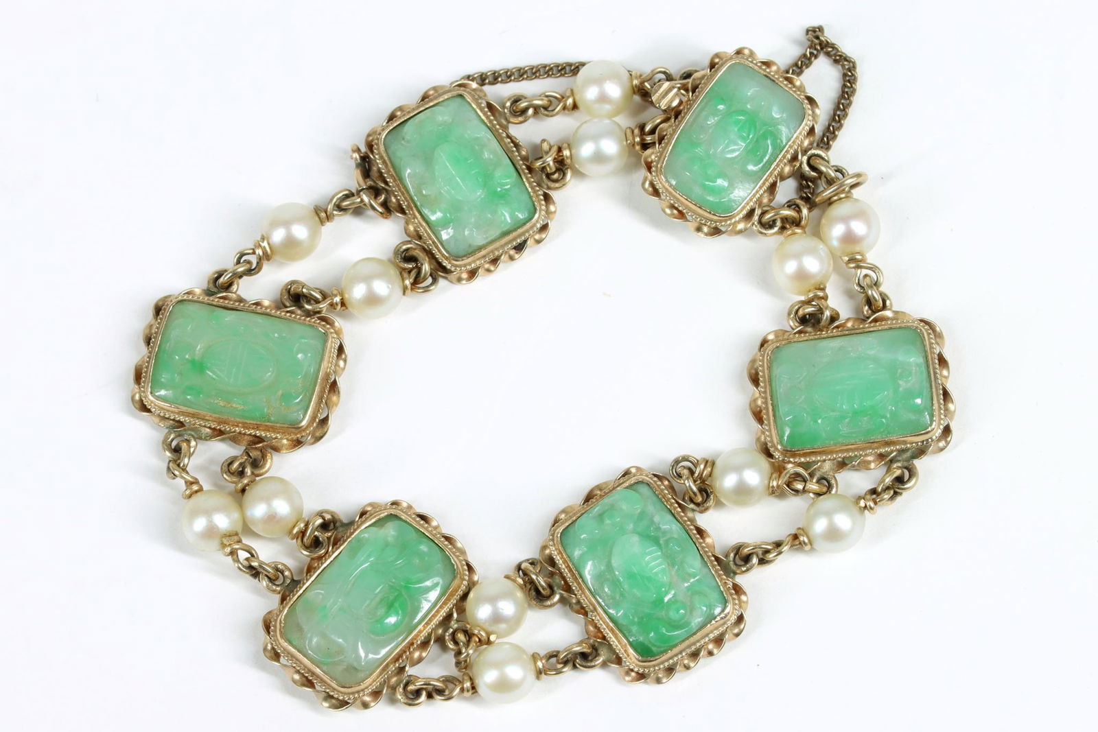 14KY Gold Jade and Pearl Bracelet (1 of 4)
