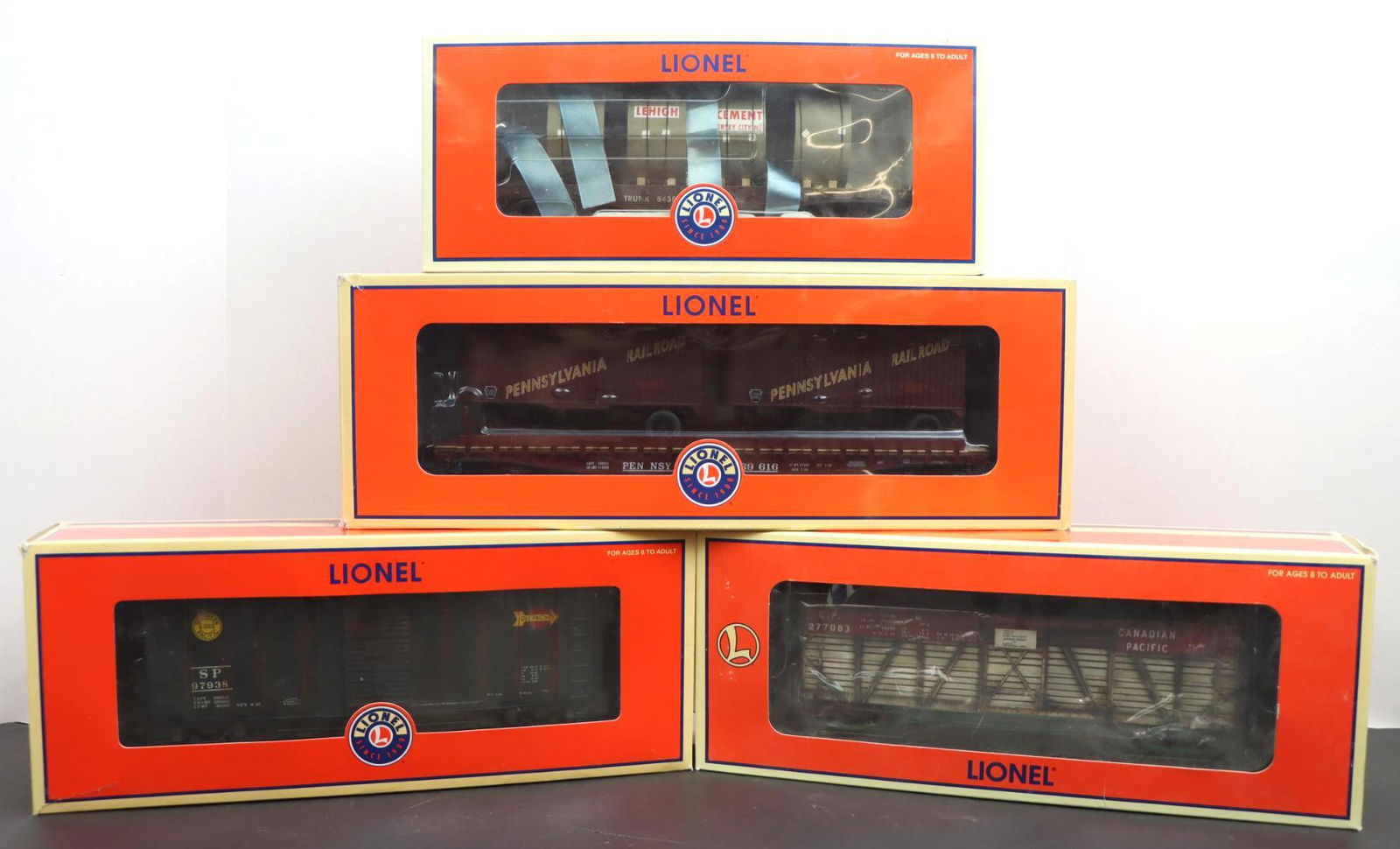 Lionel Trains Postwar Cars (1 of 15)