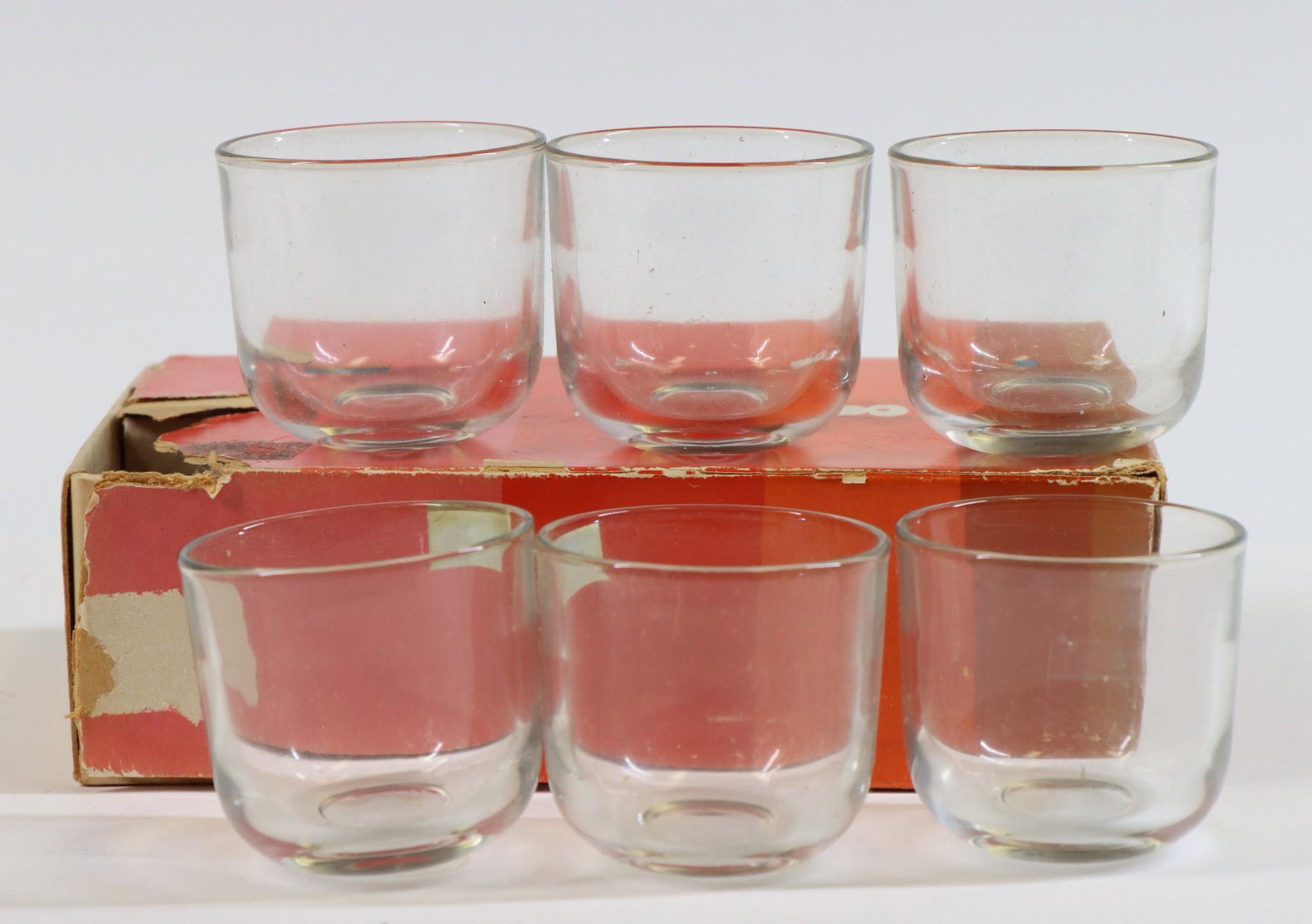 Kaj Gabriel Franck for Nuutajari Notsjo: Kaj Gabriel Franck design for Nuutajari Notsjo. Glass shot glasses (6) in original box. 2"h x 2" round