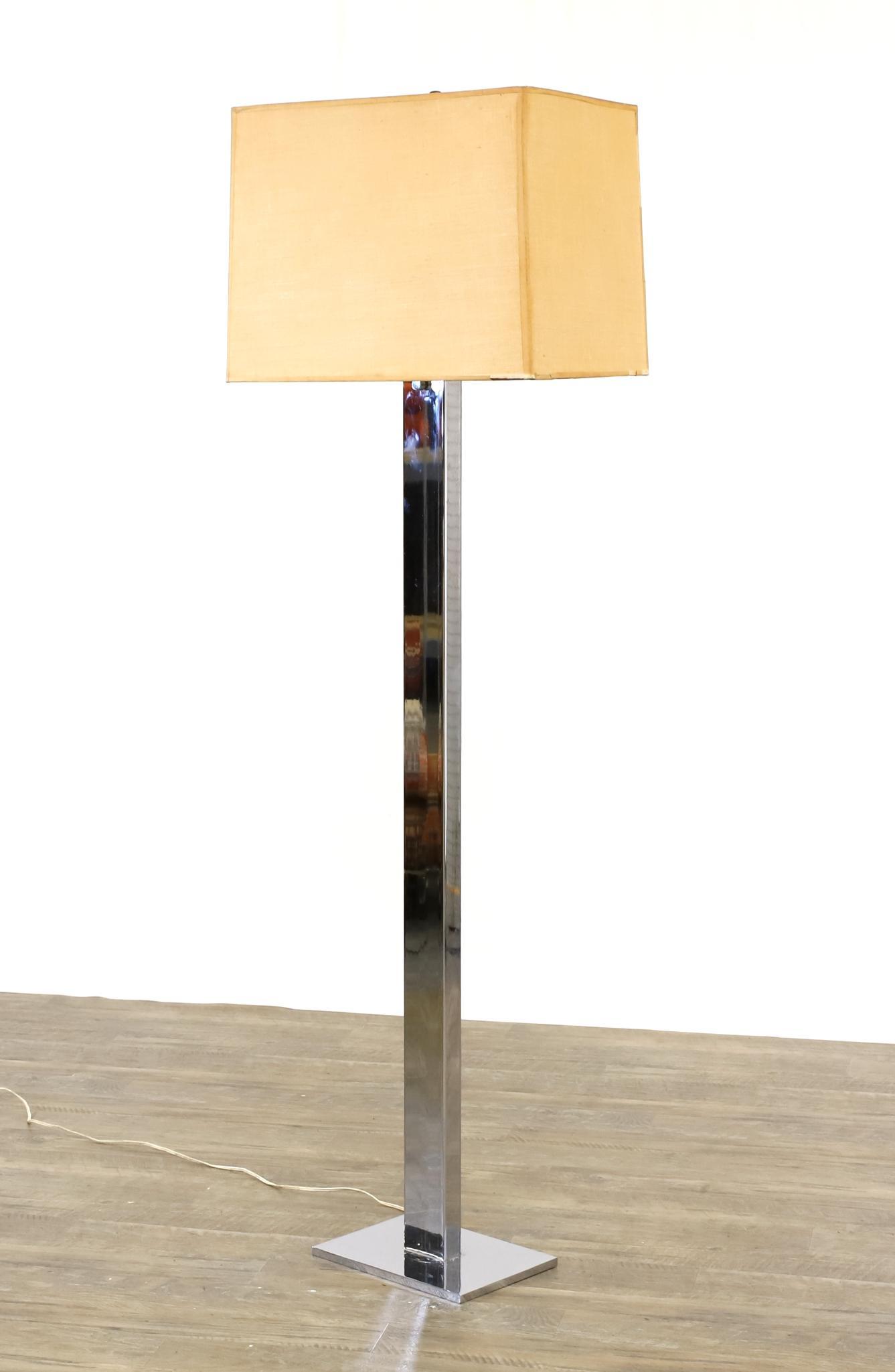 Modernist Chromed Steel Floor Lamp (1 of 13)