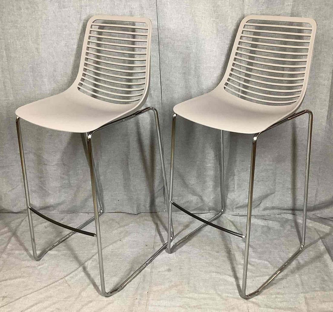 Parri Counter Stools (1 of 6)