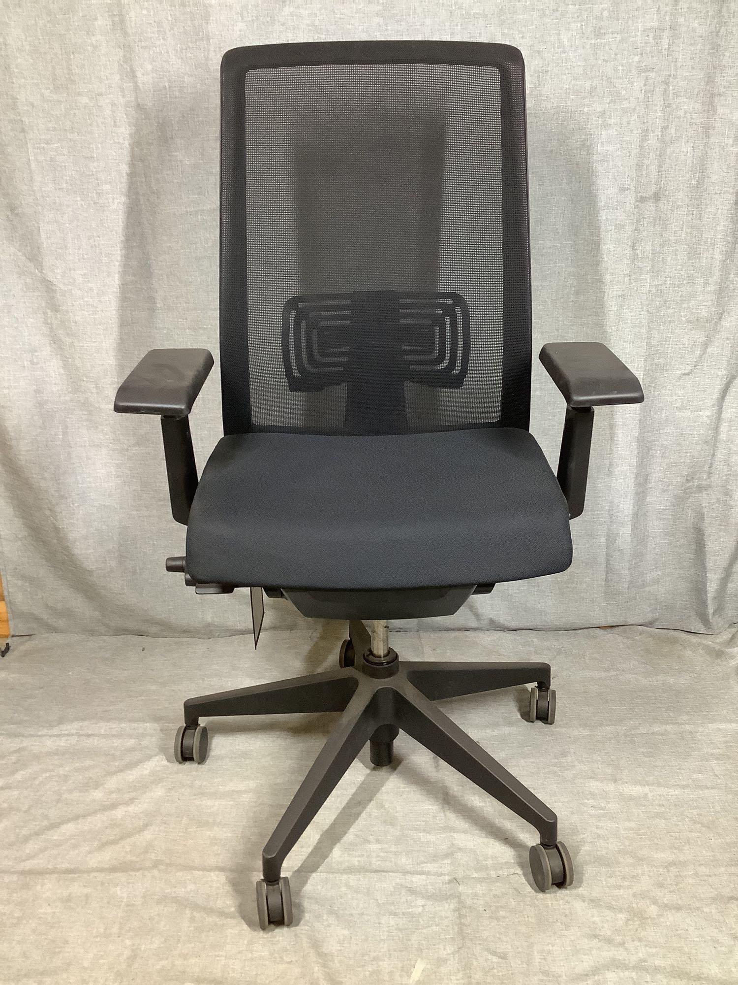 Haworth Task Chair (1 of 6)