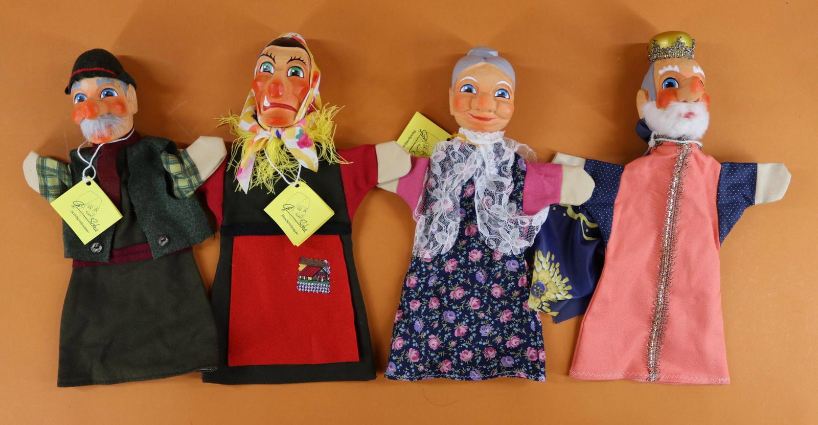 WOODEN DOLLS/PUPPETS/MARIONETTES.: Lot of (4) MINT tagged GERMAN glove puppets by artist Gisela Scheithauser. GI-------SCHA Handspielpuppen. These have been hand carved and painted in the tradition of Hohnsteiner. Punch & Judy type. "W