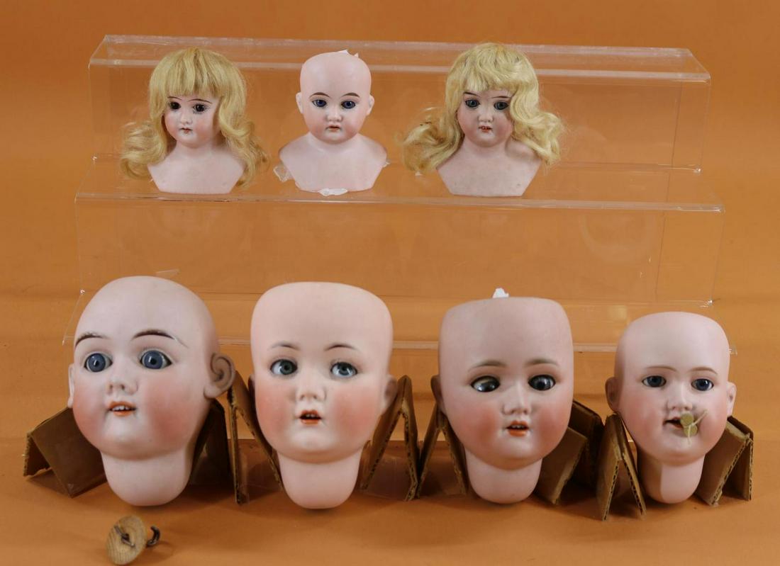 LOT OF DOLL SUPPLIES. (1 of 18)