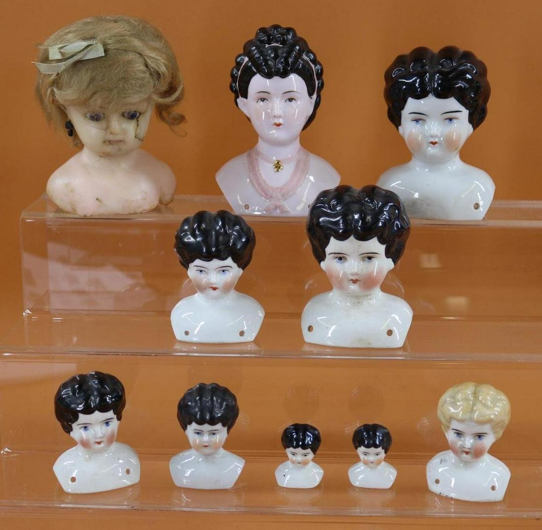 LOT OF DOLL SUPPLIES. (1 of 15)