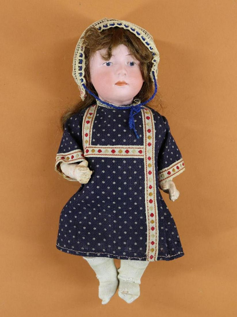 ANTIQUE BISQUE HEAD DOLLS, 12" UNDER. (1 of 6)