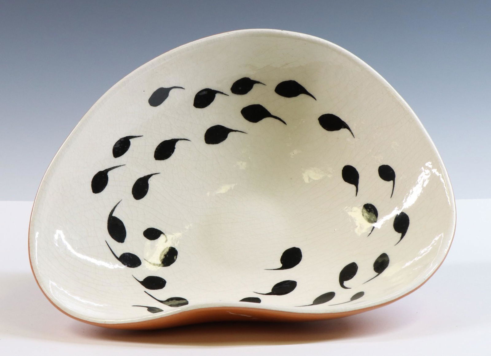 LaGardo Tackett "Comma" Bowl (1 of 6)