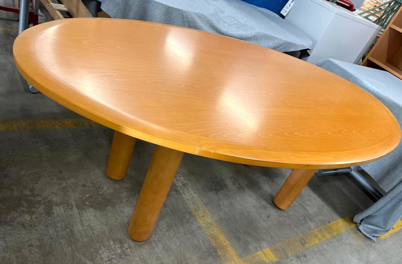 Knoll Racetrack Table (1 of 8)