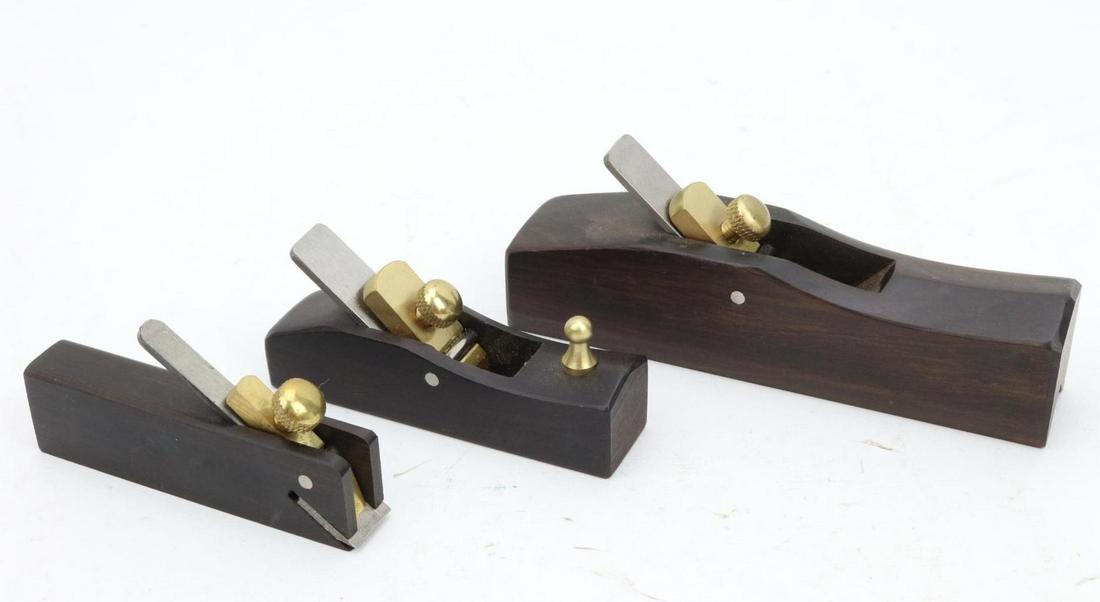 Thumb & Corner Planes (1 of 17)