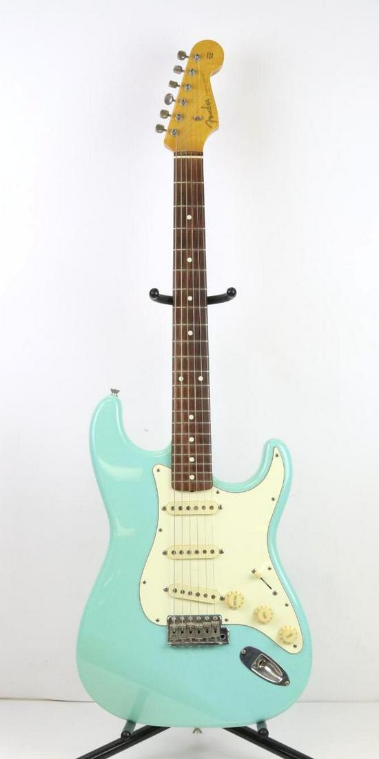 Electric Guitar, Fender Stratocaster (1 of 16)