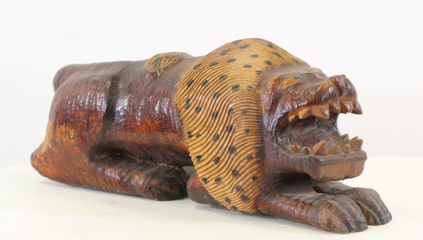 Wood Carved Lion (1 of 6)