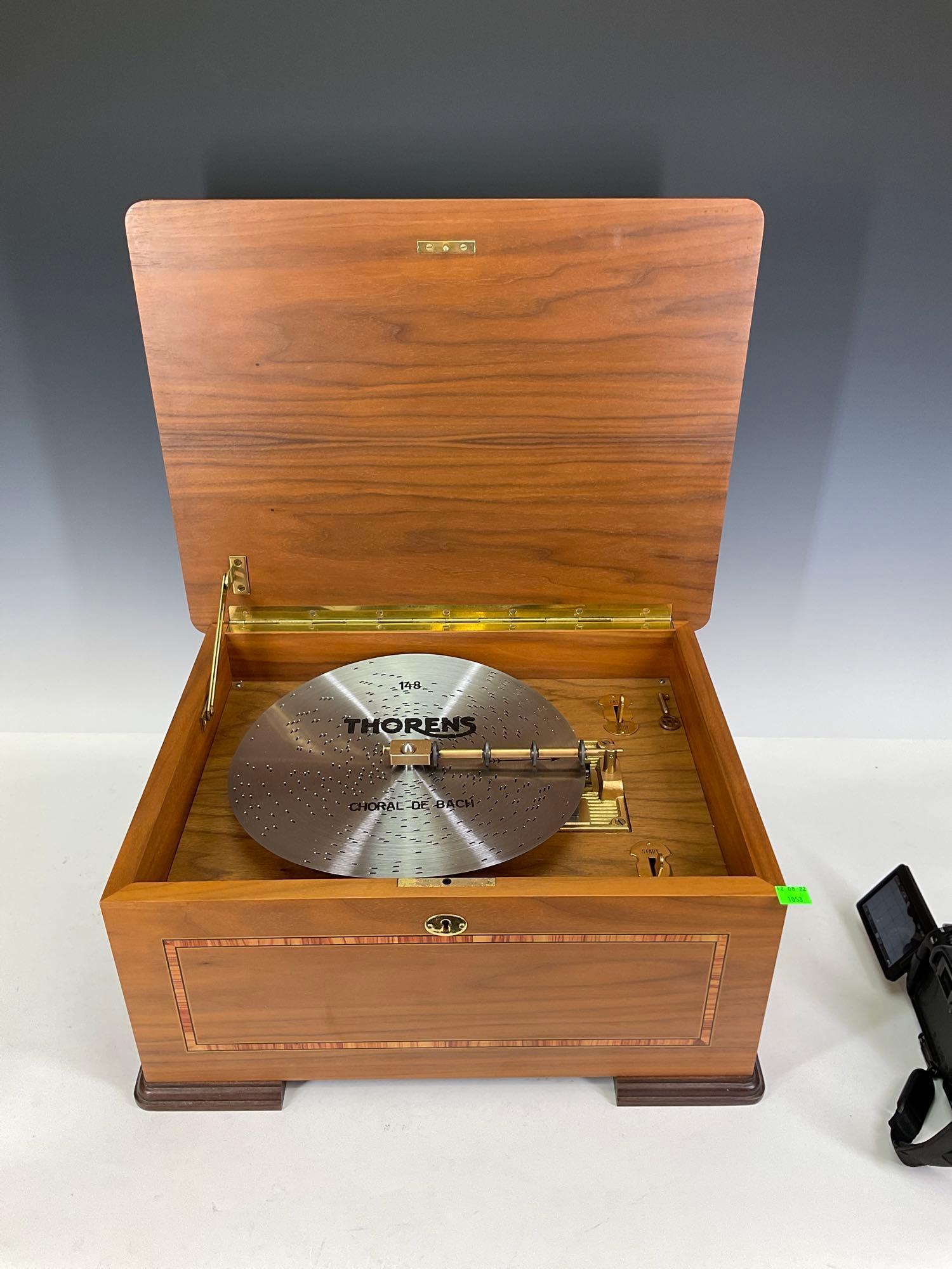 Thorens Disc Music Box and Discs (1 of 9)