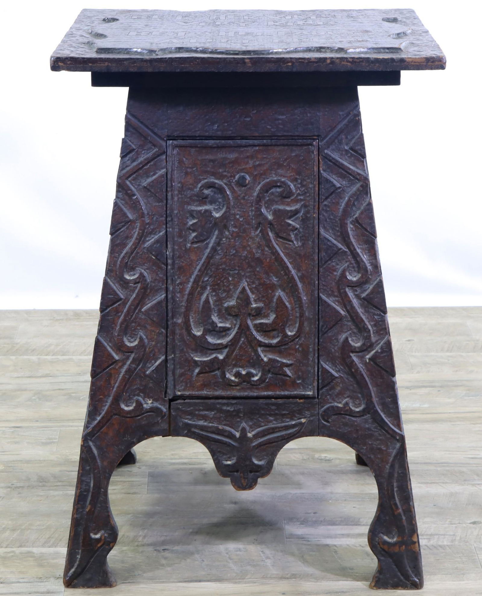 Arts and Crafts Cellarette (1 of 11)