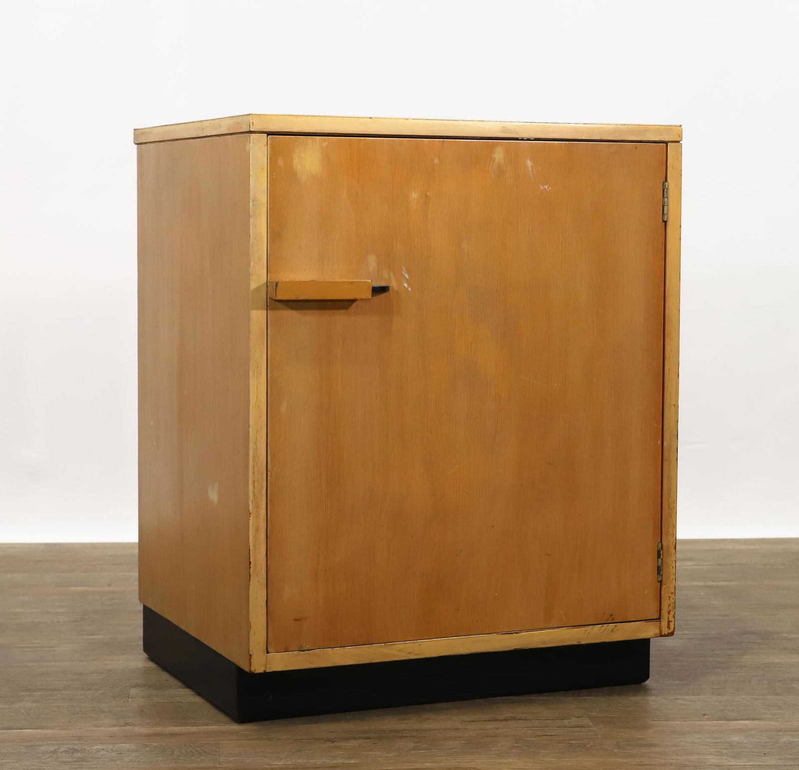 Eliel Saarinen for John Stuart FHA Modular Furniture: "Flexible Home Arrangements" birch veneer cabinet with shelf, labeled for John Stuart. Scratches and other surface wear. 30"h x 24"w x 20"d **Please Note: This item is NOT eligible for in-house shippi