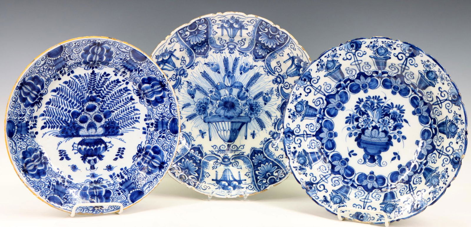 De Klaauw Delft Pottery Chargers (1 of 16)