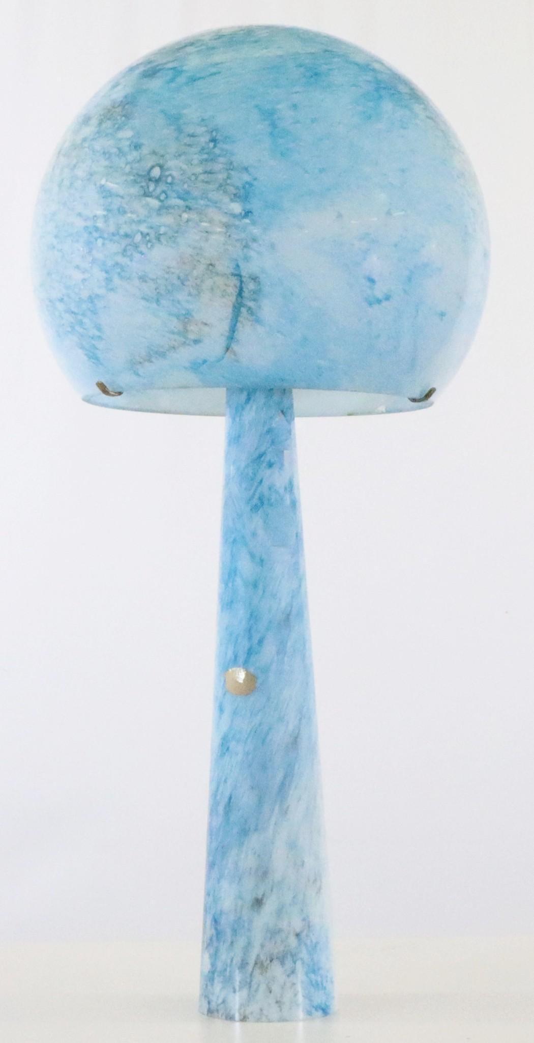 Val St. Lambert "Camee Arlequin" Lamp (1 of 8)