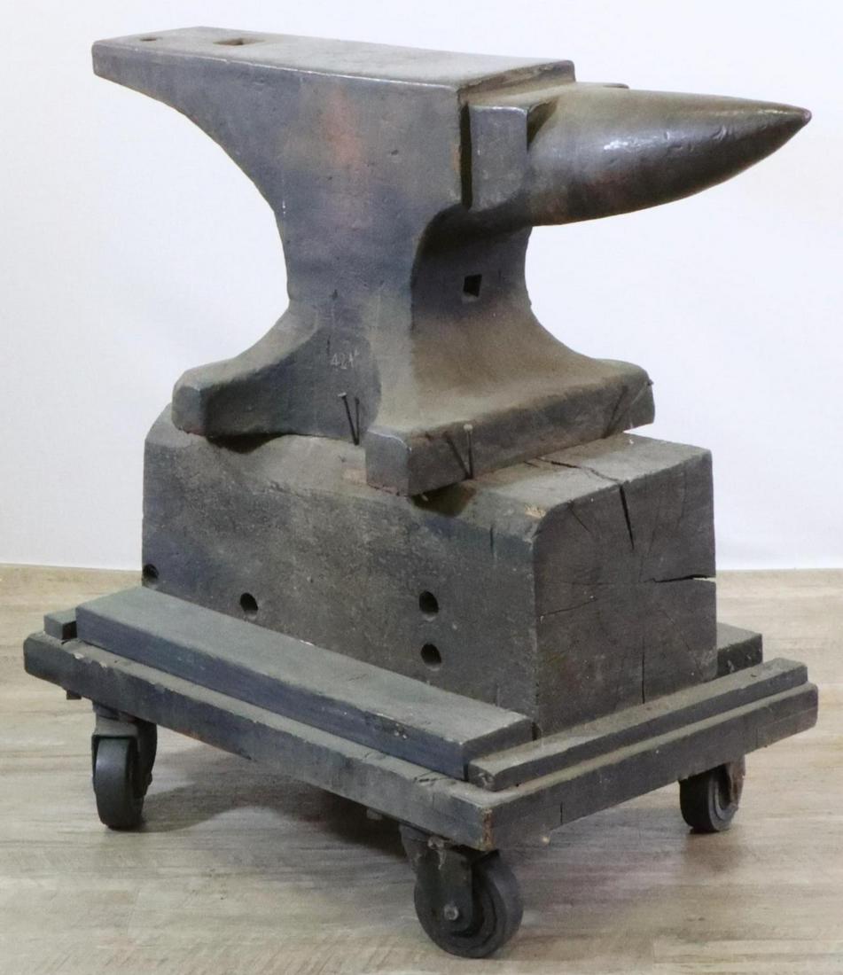 Single Horn Anvil (1 of 7)