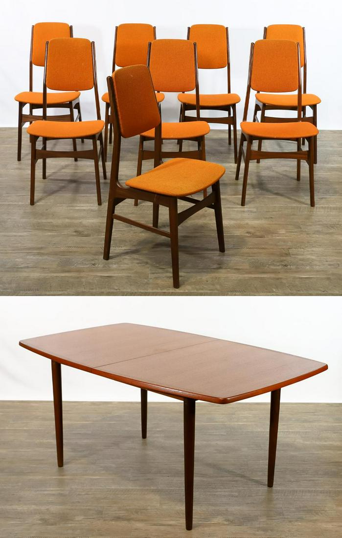 Gustav Bahus Dining Table and Chairs (1 of 20)