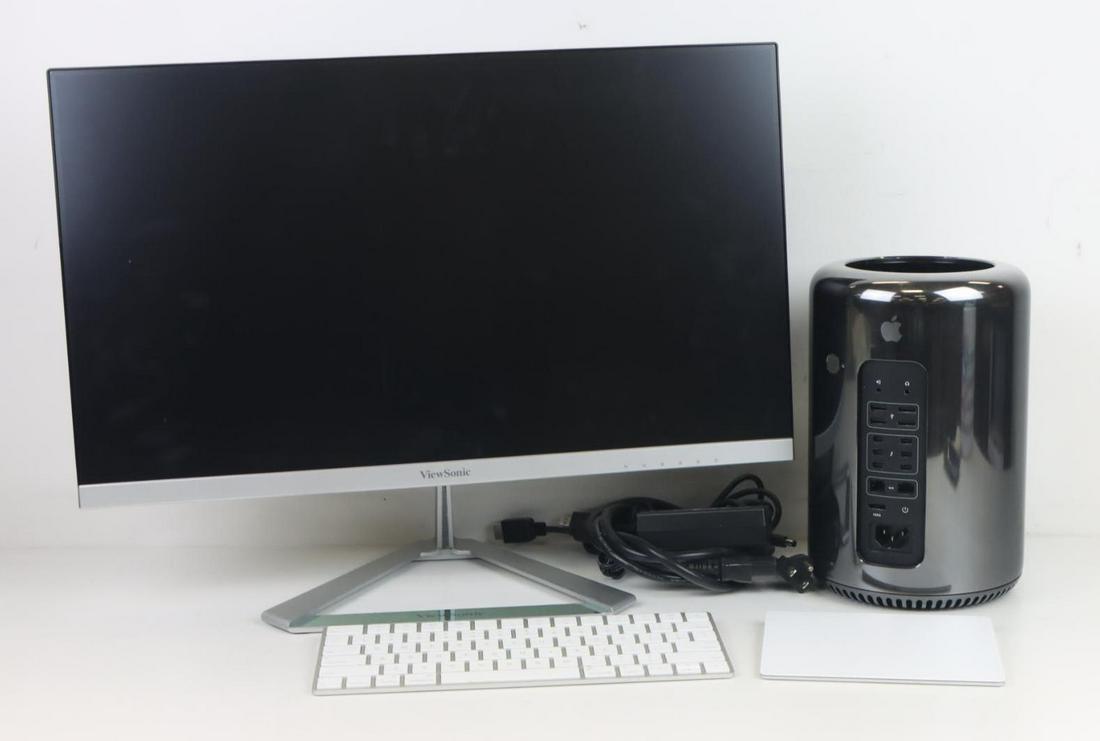 MacPro, Wireless Keyboard & Trackpad with ViewSonic Monitor (1 of 19)