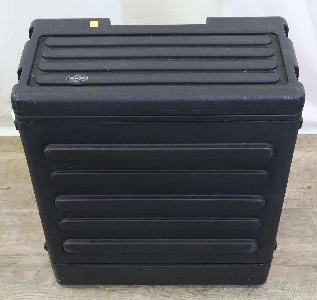 SKB Roto Rolling Case - 1SKB-R4UW (1 of 7)