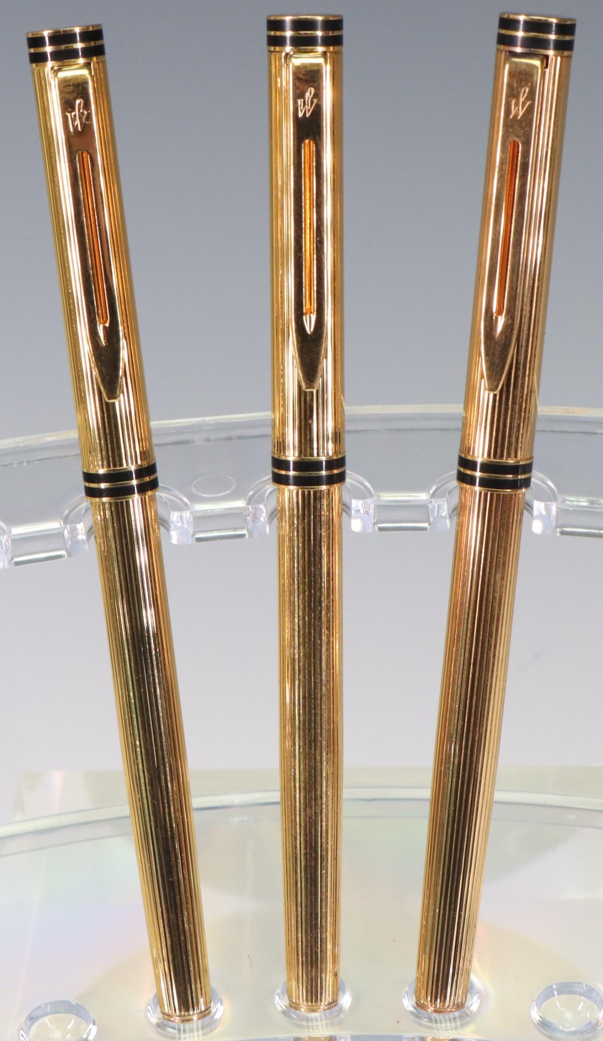 Waterman Fountain Pens, 18k Nibs: Waterman Fountain Pens (3), gold and lacquer finishes, 18k Nibs, all 3 have inked.