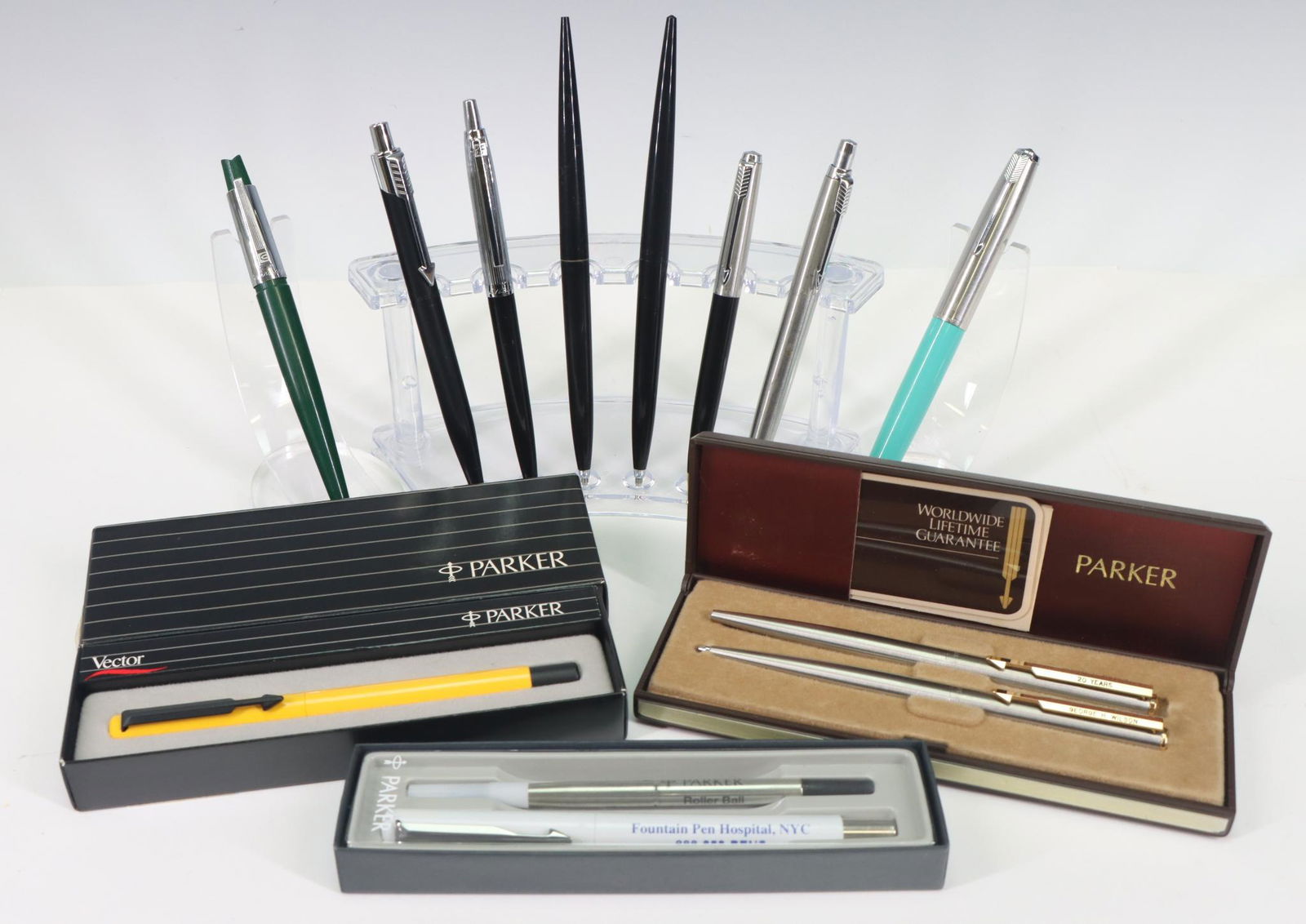 Parker Pen & Pencil Assortment (1 of 15)