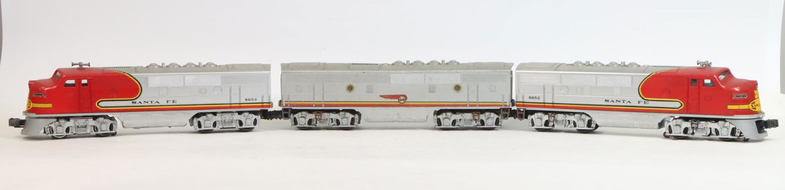 Lionel Diesel Engines (1 of 19)