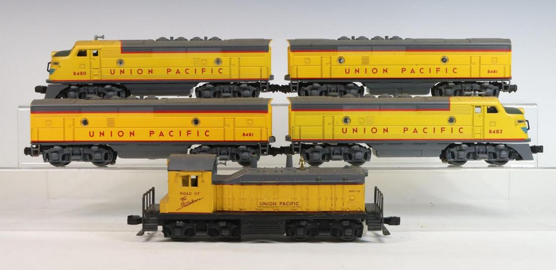 Lionel Diesel Train Set (1 of 20)