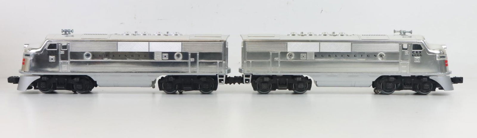 Lionel Diesel Engine Set (1 of 15)