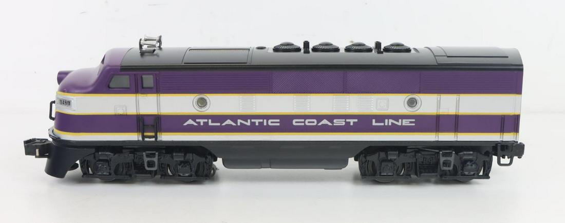 Lionel Diesel Locomotive Set (1 of 19)