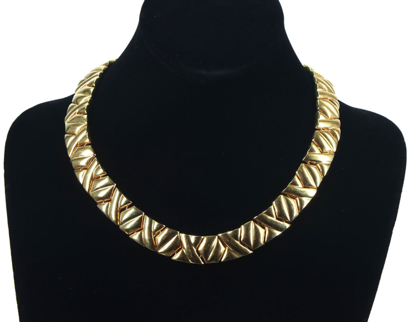 18k Adriano Chimento Necklace: 18k yellow gold Adriano Chimento necklace with classic "x" design. Approximately 17". 43.3 dwt **Please Note: In-house shipping is NOT available for the Fine & Decorative Arts auction. Please refer to
