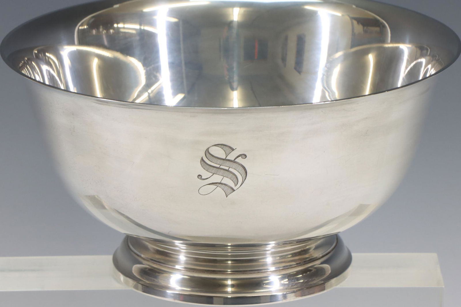 Gorham Paul Revere Reproduction Bowl: 1942 date mark, monogrammed. 4.5"h x 9"w, and 24.53 ozt **Please Note: In-house shipping is NOT available for the Fine & Decorative Arts auction. Please refer to the terms and conditions of this aucti