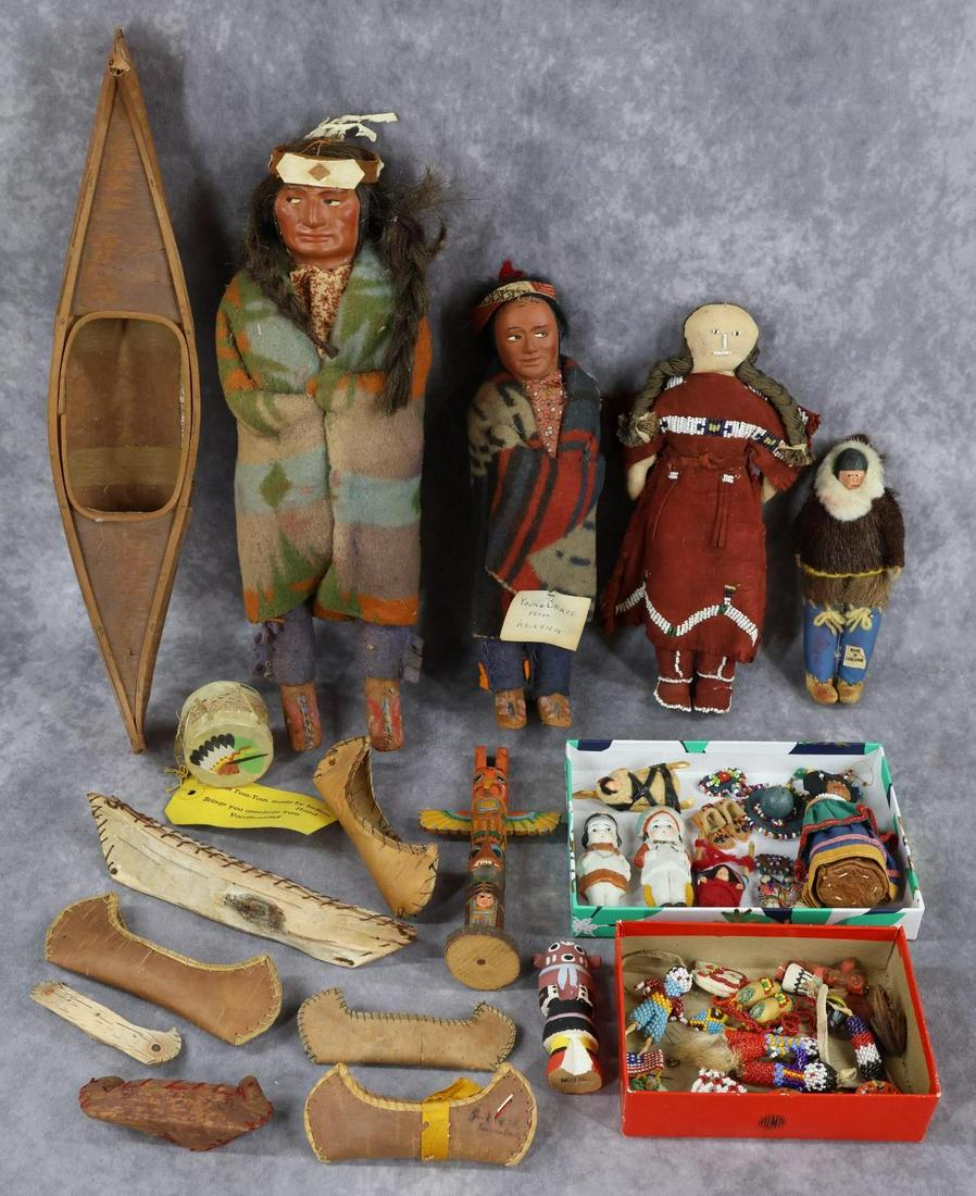 NATIVE AMERICAN DOLLS. (1 of 10)