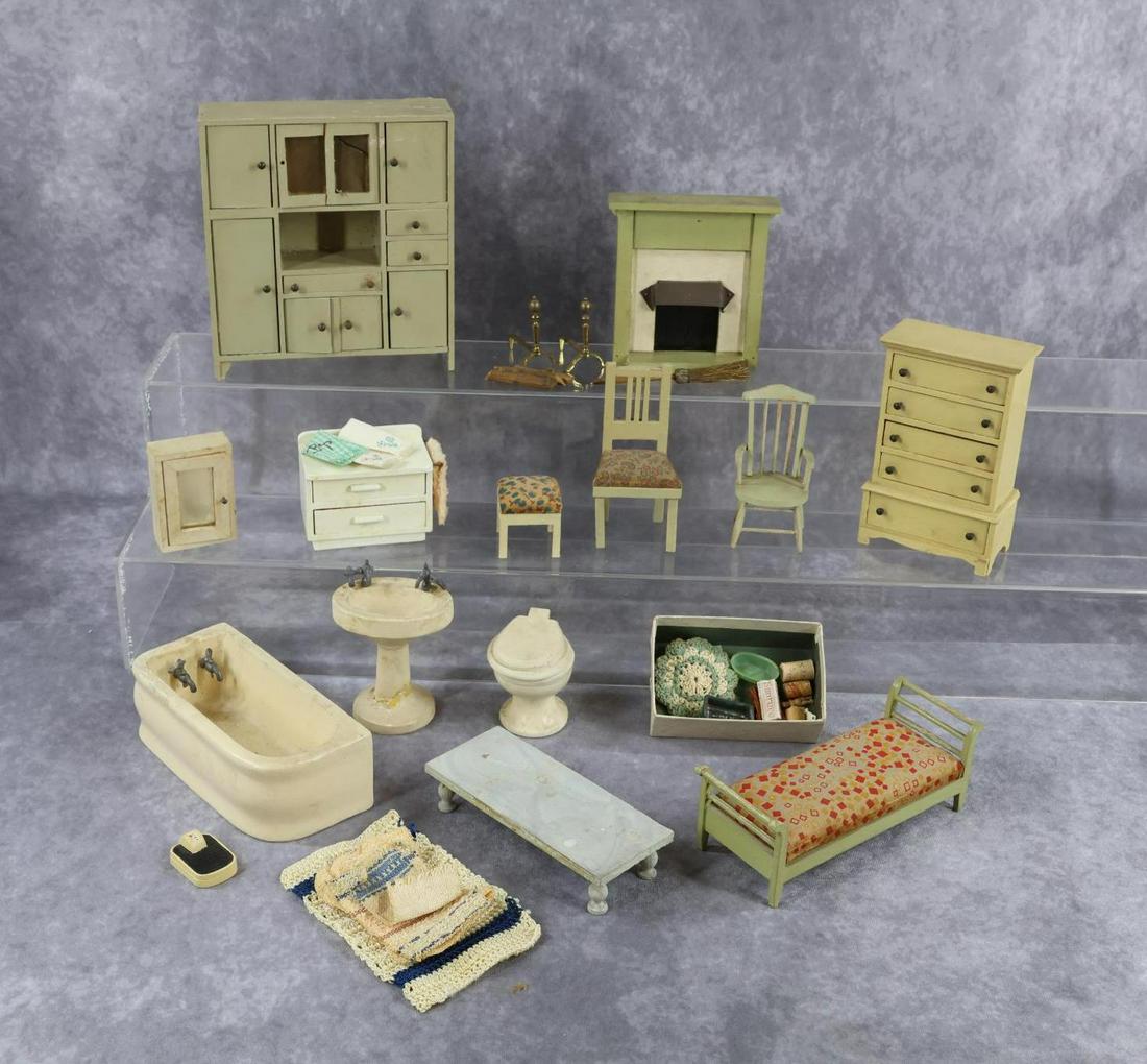 MINIATURES/DOLLS. (1 of 15)