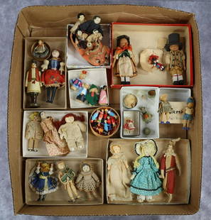 MINIATURES/DOLLS.: MINIATURES -DOLLS. Antique, vintage. Chinese silk dolls in silk shoe. German wooden dolls. Peg Wooden dolls. Immobile wooden dolls. Mini German village dolls. Corn husk doll. Cloth, silk face dolls wi